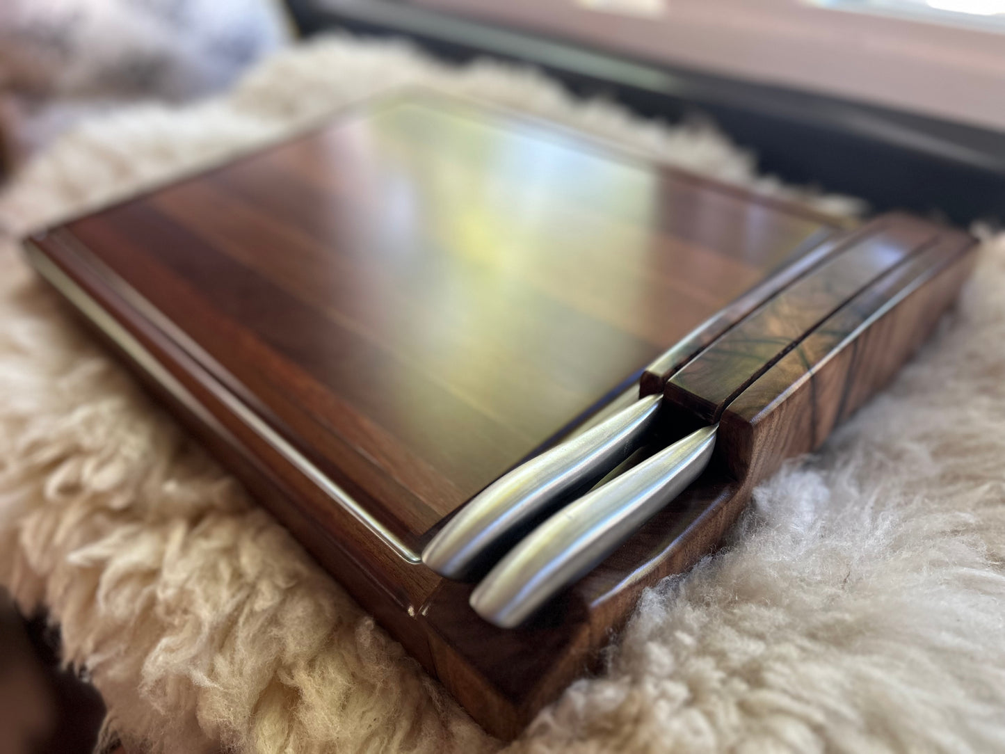 Cutting Board with Knives